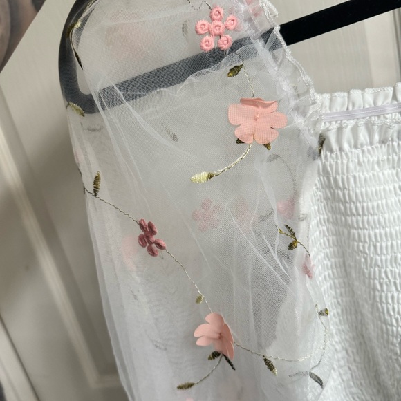 white floral shirred off the shoulder top mesh sleeves - Picture 4 of 5